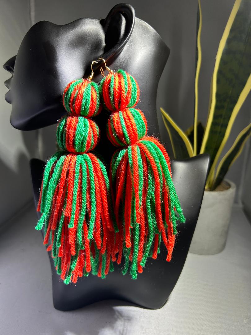 Yarn Tassel Earrings double knot "Orange/Green"