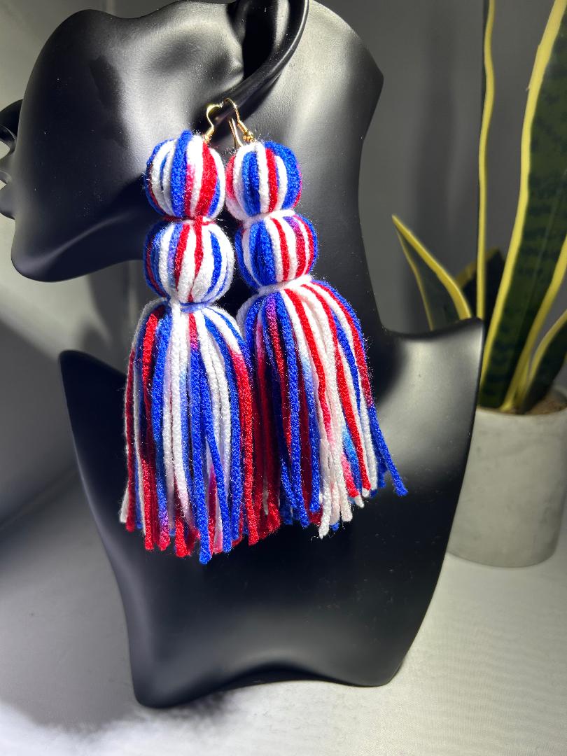 Yarn Tassel Earrings double knot "Patriot"